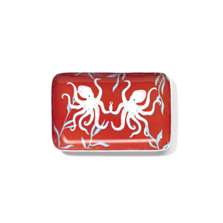 Kleines rotes Tablett mit zwei weißen Oktopussen von Oceanstore Design