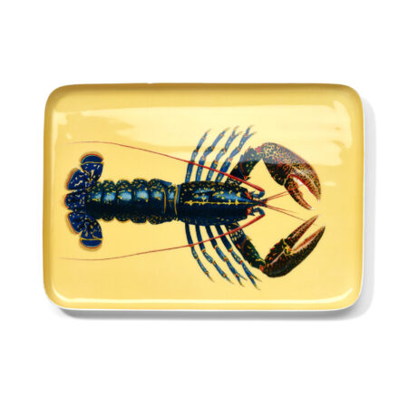 Gelbes Tablett mit historischer Hummerillustration von Oceanstore Design
